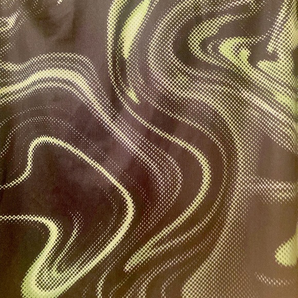 H&M Abstract Print Mesh Skirt, Size XL - Picture 2 of 3